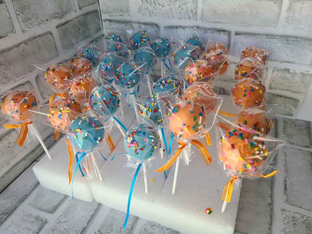 Cake Popsicles