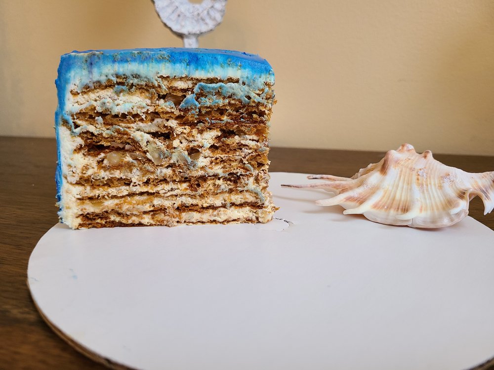 Honey Cake Ludmila