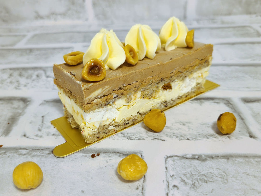 Hazelnut Mini Cake